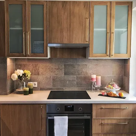 Golden Gapa Large Family 24 * גרמיש-פרטנקירכן