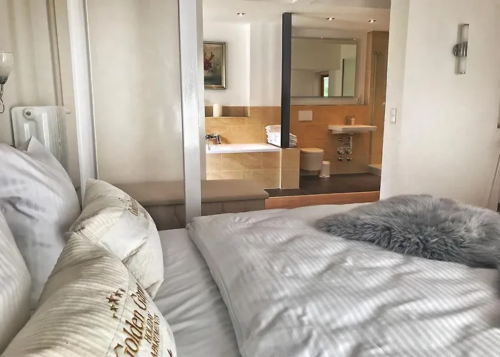 Golden Gapa Large Family 24 جارمش بارتنكيرشن