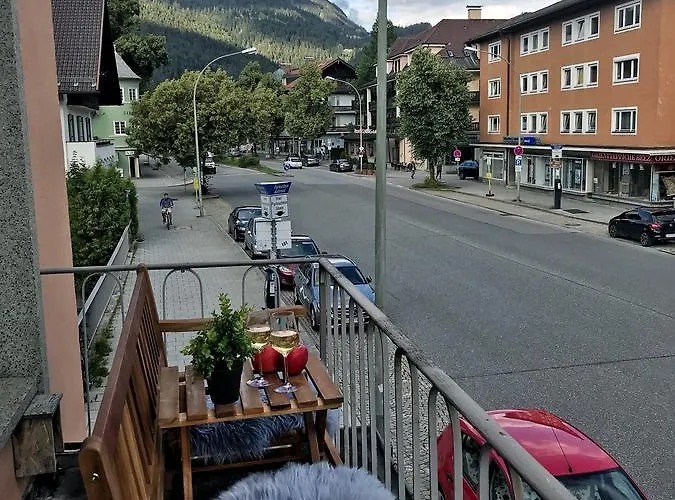 Golden Gapa Large Family 24 شقة جارمش بارتنكيرشن